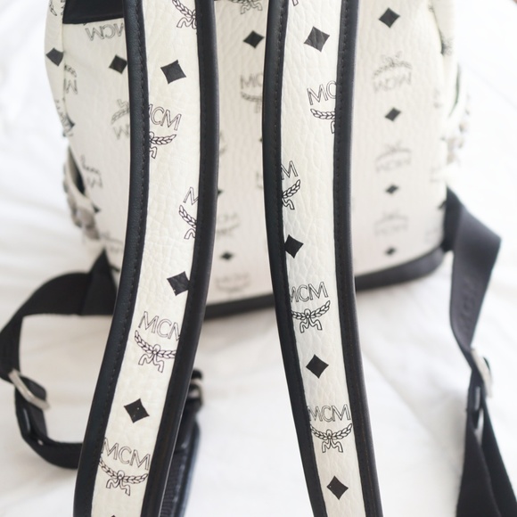 MCM Stark Side Studs Medium Backpack in Visetos main image 4